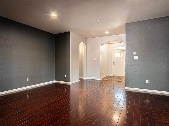 5th image of 4138 Grand Vista Cir
