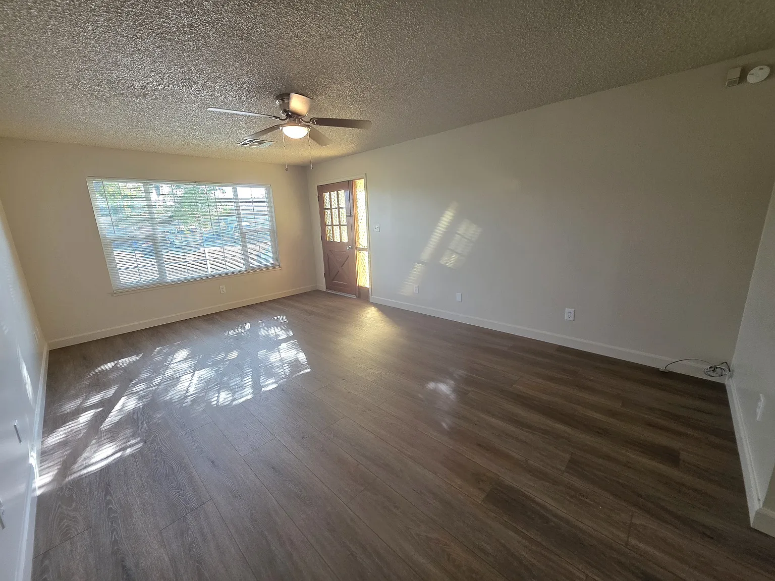 2 bed, $1,850 — Photo 4