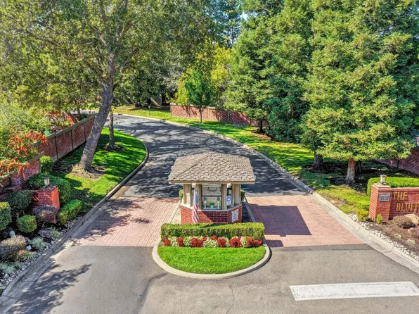 8927 Bluff Ln, Fair Oaks, CA 95628