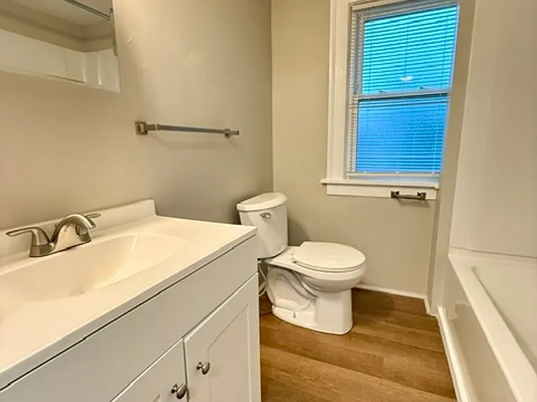723 Wick Ave — Photo 8