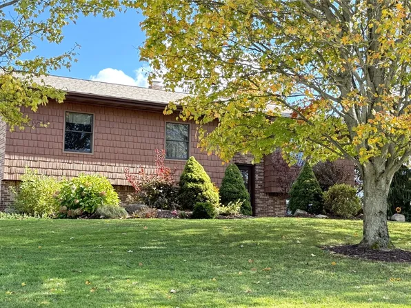 19894 Shermansville Rd, Conneautville, PA 16406