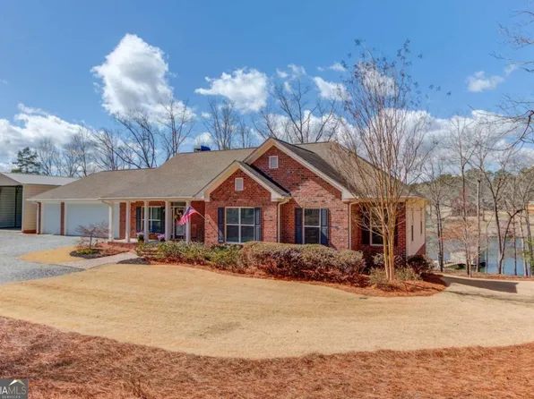 3627 Schofield Rd, Gainesville, GA 30506