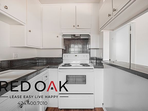 4th image of 1539 N Alexandria Ave #205