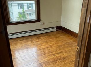 5 Vale St #2, Lewiston, ME 04240
