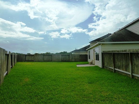 4th image of 12901 Trail Hollow Ct