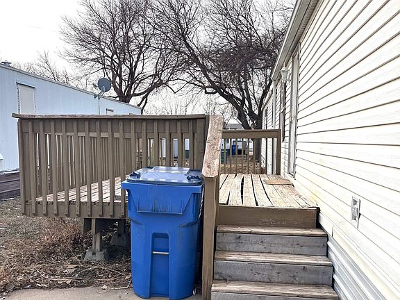 4th image of 911 E Duke St Lot 1