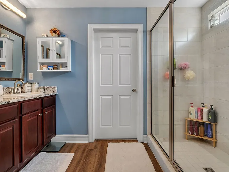 4800 Silent Creek Ln — Photo 27