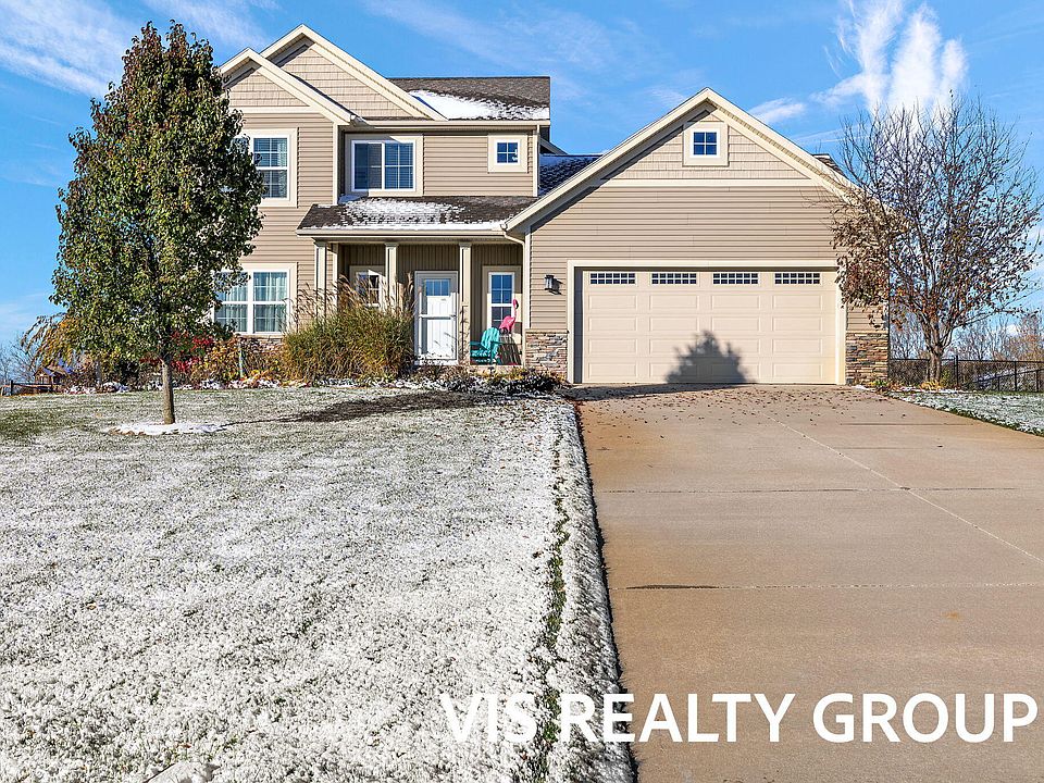 1st image of 2989 Air Park Dr