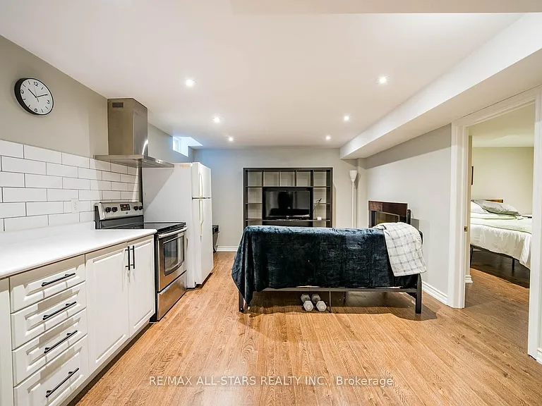 129 Win Timbers Cres — Photo 9