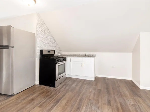 2246 S Albany Ave #4F, Chicago, IL 60623