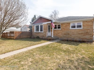 267 Brice Ave, Mundelein, IL, 60060