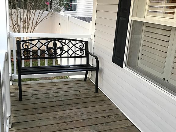 2nd image of 10207 Berrybriar Ln