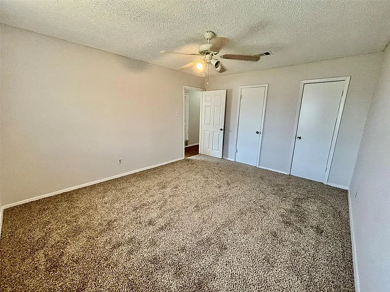 800 Irwin Dr #A — Photo 17
