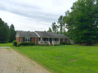 13211 Dykeland Ter, Amelia Court House, VA 23002