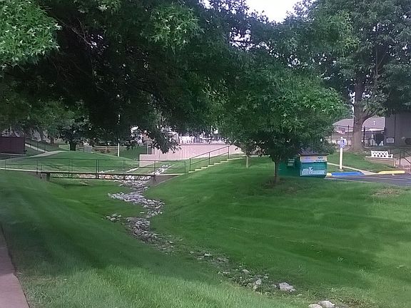 5th image of 7659 Loma Vista Dr