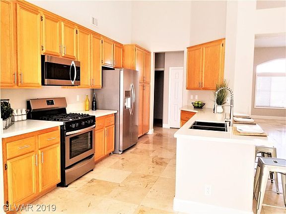 5th image of 1699 Crystal Downs Ave