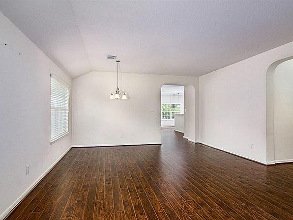 4th image of 2230 Enchanted Park Ln