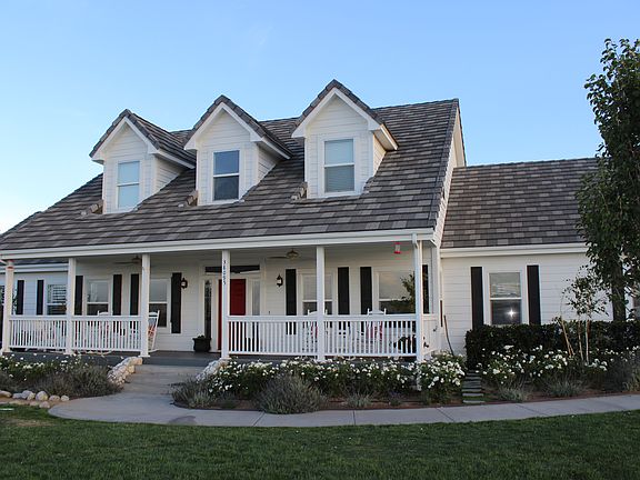 2nd image of 38095 Avenida Manana