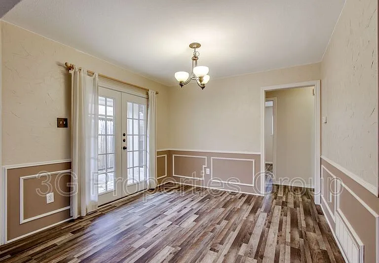 3712 Roussillon Dr — Photo 16
