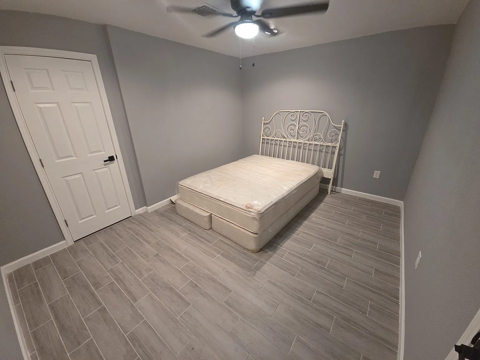 1 bed, 400 sqft, $925 — Photo 4
