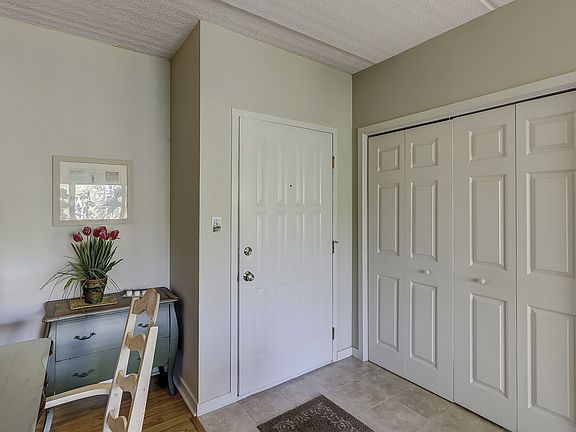 3rd image of 10 S Forest Beach Dr APT 203