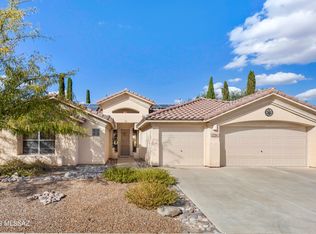 7716 W Sunlark Way, Tucson, AZ 85743