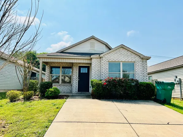 16406 Waterbury Ln, Moundville, AL 35474