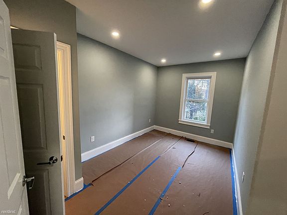 372 Beacon St. #1 Somerville Shared Unit Photo 2 (1)