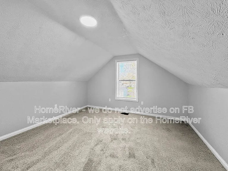 628 S 39th St — Photo 9