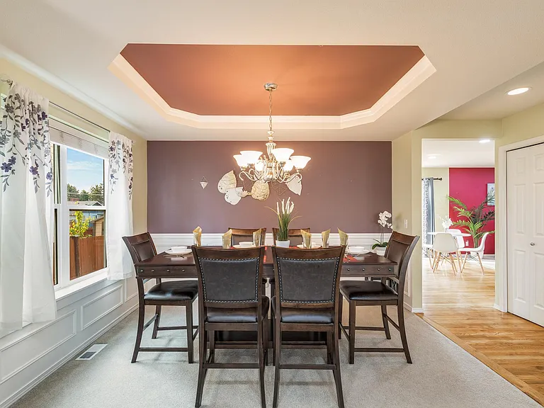 1727 SE 30th Pl — Photo 2