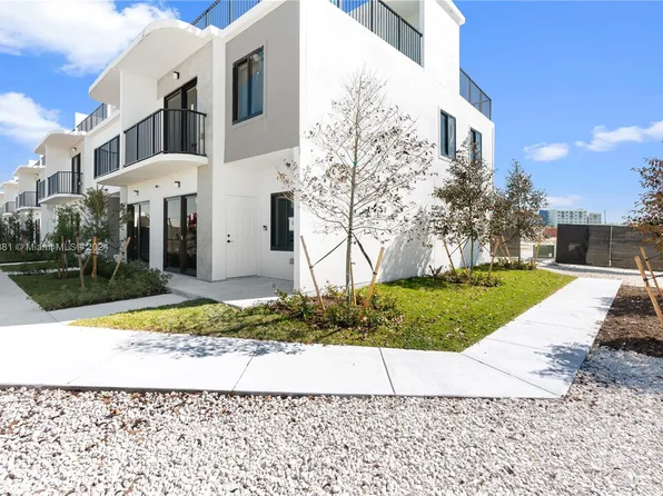 14561 SW 261st Ter, Homestead, FL 33032