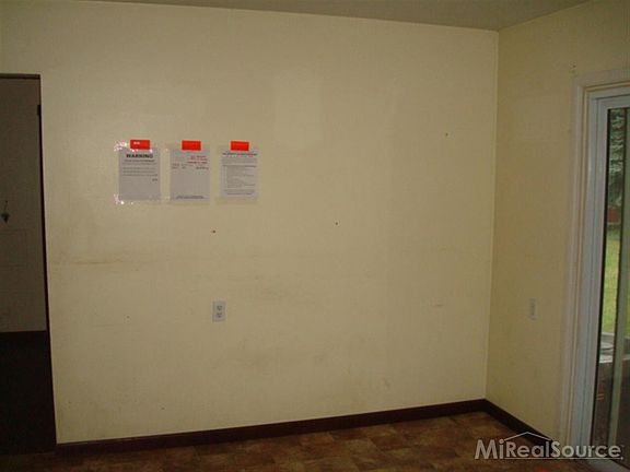 3rd image of 3404 W Walton Blvd