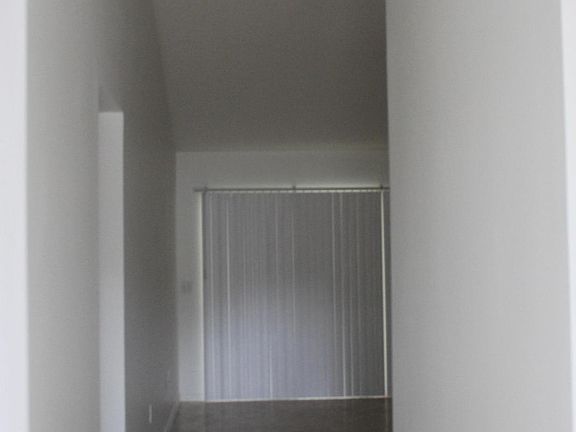 4th image of 9445 SE 107th Pl
