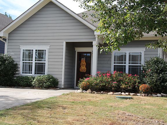 2nd image of 380 Hathaway Ln