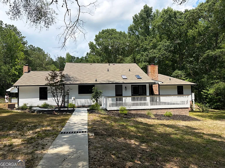 412 Hummingbird Way — Photo 16