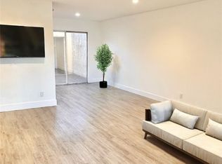 9831 Sepulveda Blvd UNIT 28, North Hills, CA 91343