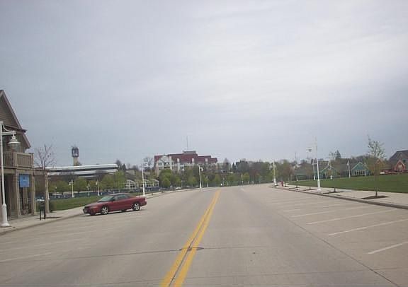 3rd image of 650 S Pier Dr