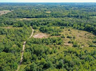 3661 Ewings Rd, Lockport, NY 14094