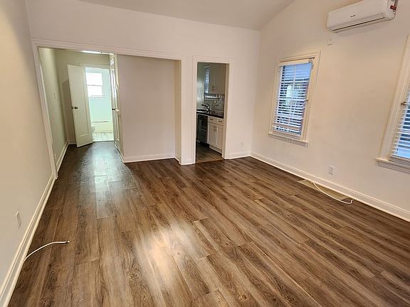 4th image of 832 N Alta Vista Blvd #838.5
