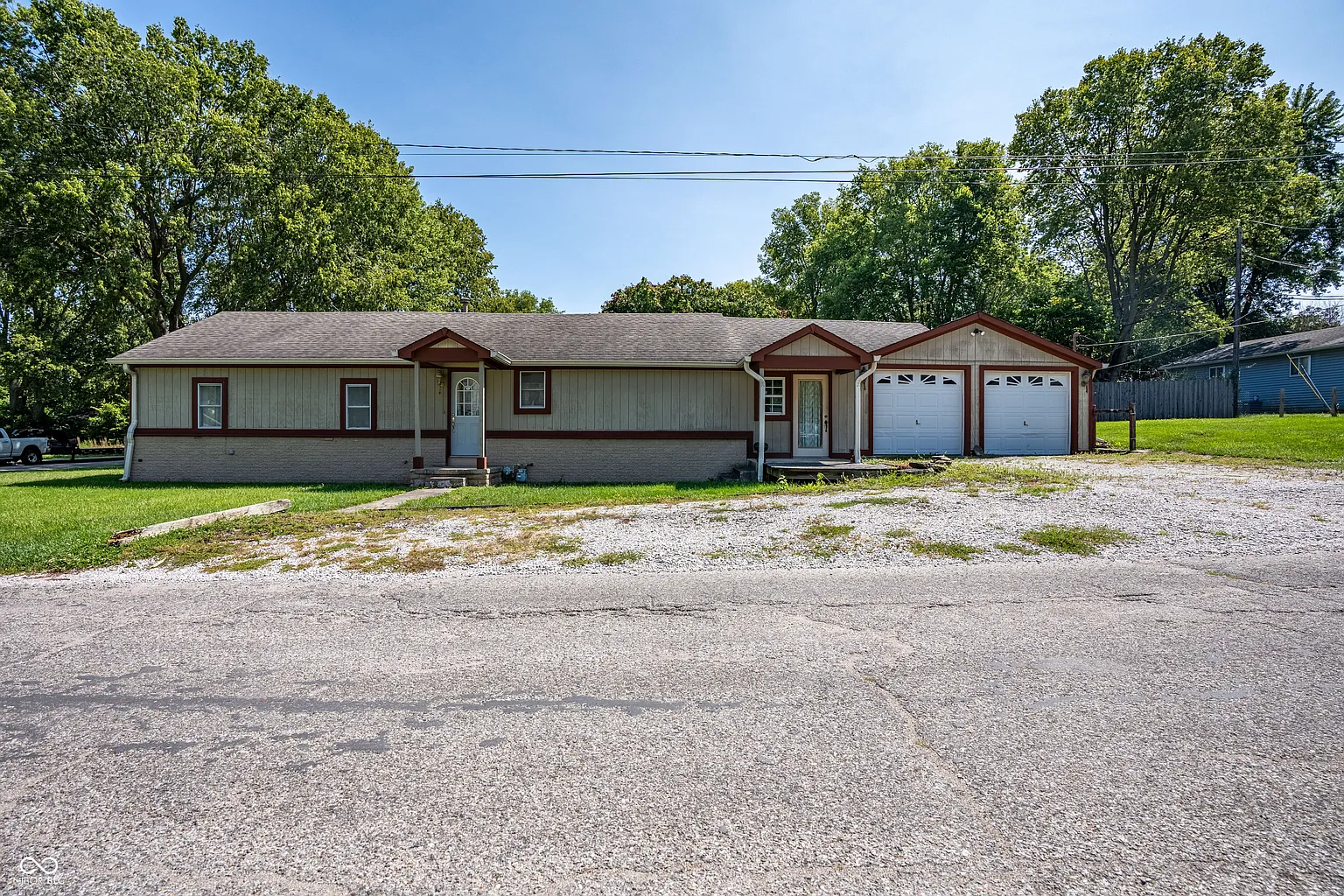 127 W Southern Ave photo 1
