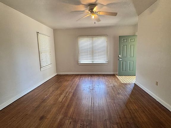 5th image of 2305 14th St W #A