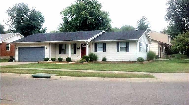 1st image of 1823 Jackson Ln