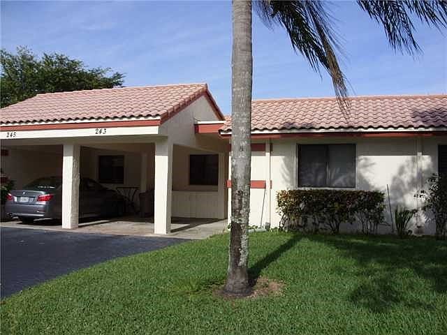 1st image of 243 Lakeside Cir