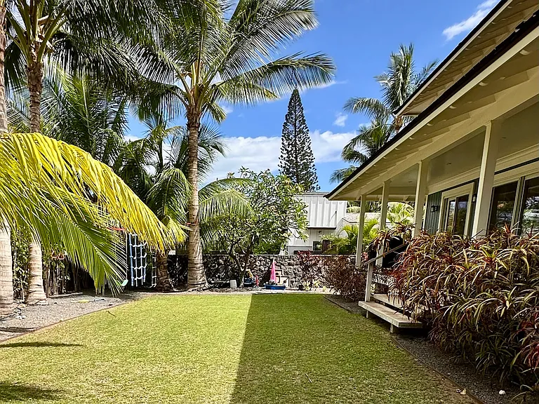 1455 Halama St — Photo 25