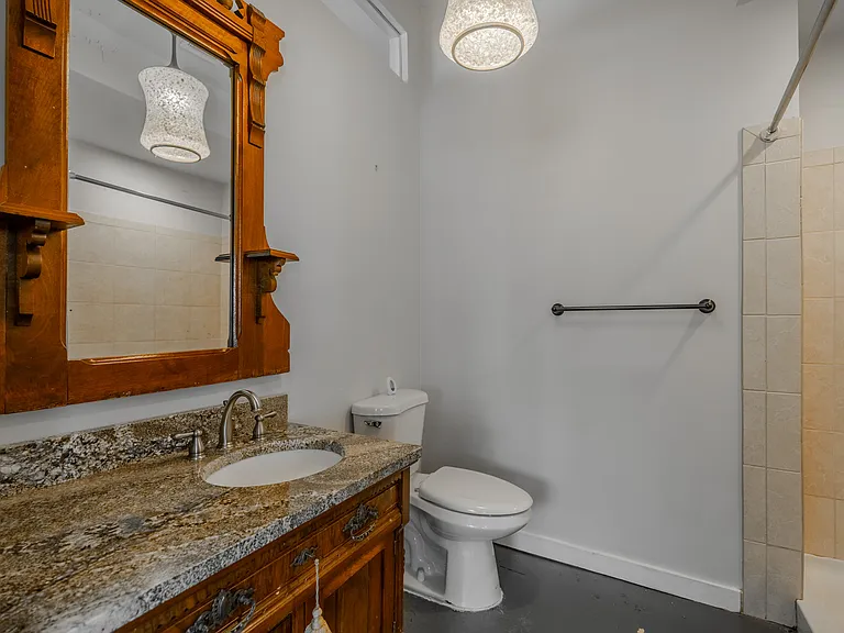112 Scarlett St — Photo 18