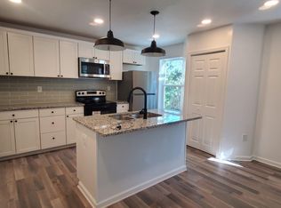 419 Creekstone Dr, Dallas, GA 30132