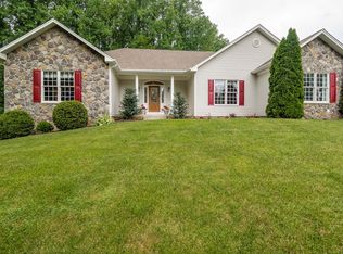7267 Wildrose Ln, Warrenton, VA 20186