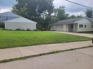2701 18th St, Rockford, IL 61109