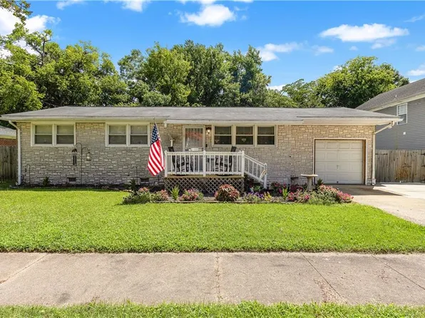 6522 Pugh St, Norfolk, VA 23513
