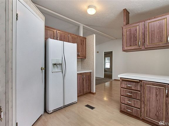 3rd image of 22615 91st Ave E #25